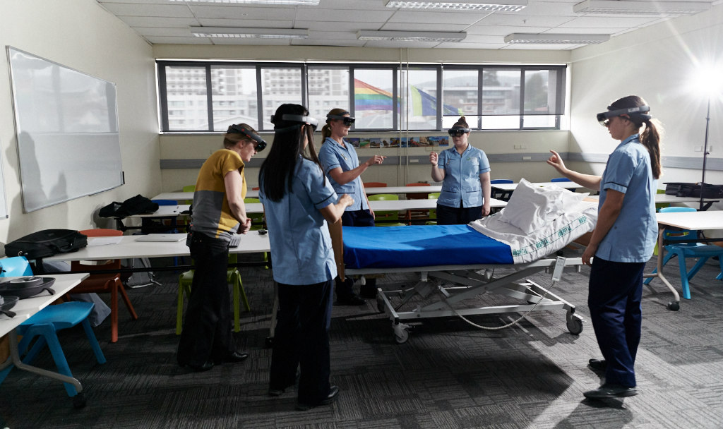 Nurses using virtual reality headsets