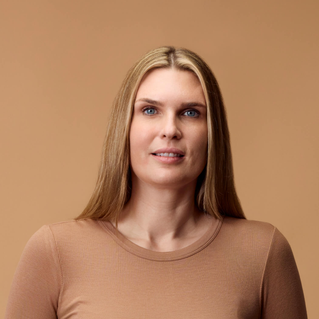 Profile photo of Louise Compagnone